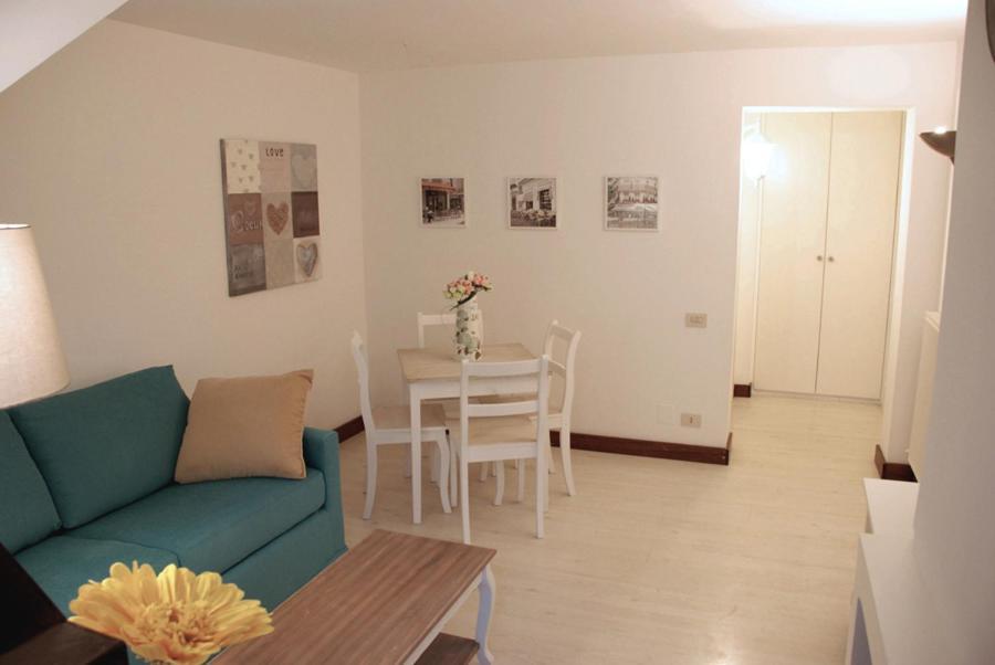 Palazzo Velli Suites Рим Экстерьер фото