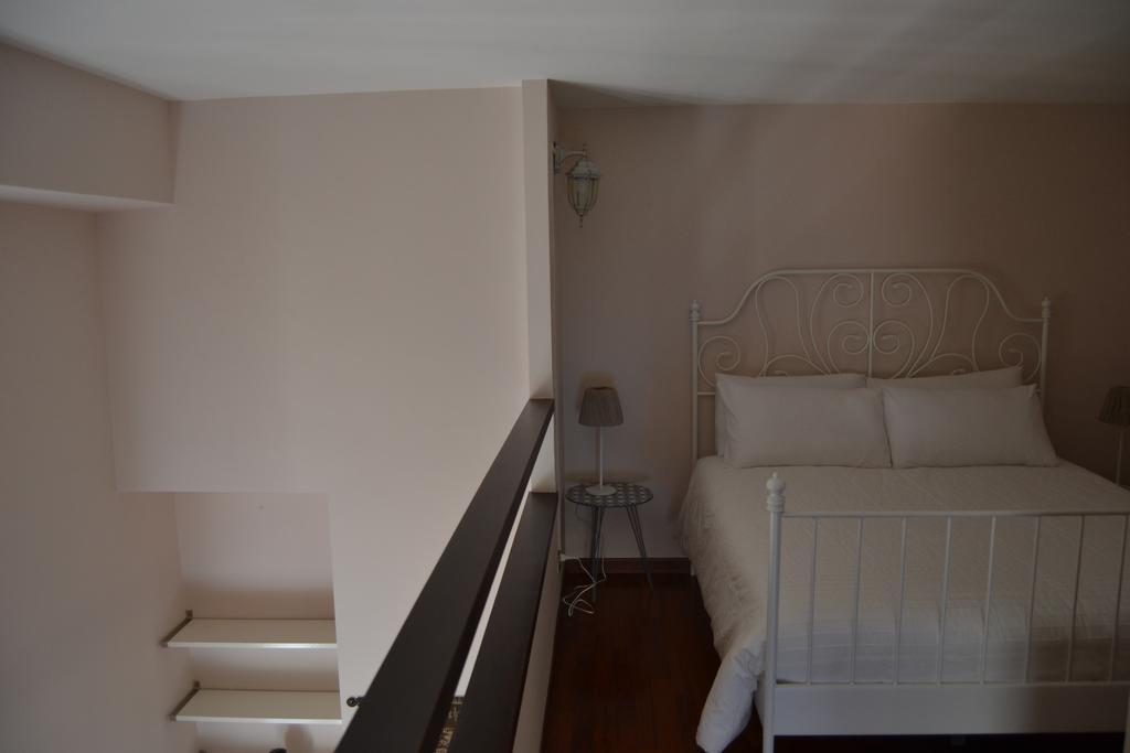 Palazzo Velli Suites Рим Экстерьер фото