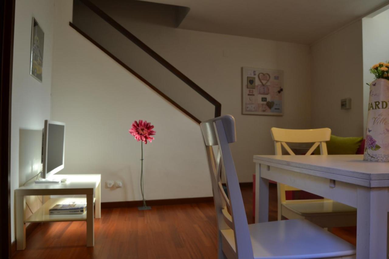 Palazzo Velli Suites Рим Экстерьер фото